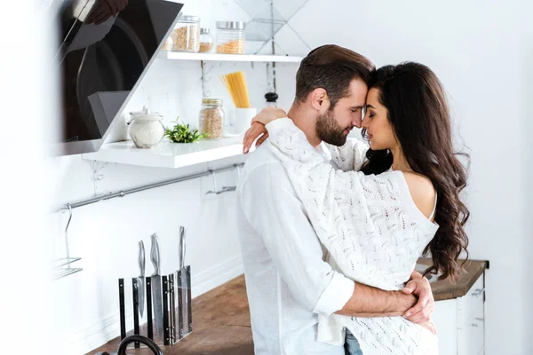 Lovely Gently Couple Embracing Closed Eyes Kitchen — Stock Photo, Image