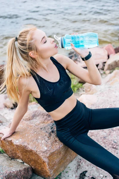 Overhead View Blonde Sportswoman Holding Sport Bottle Drinking Water — Stock Photo, Image