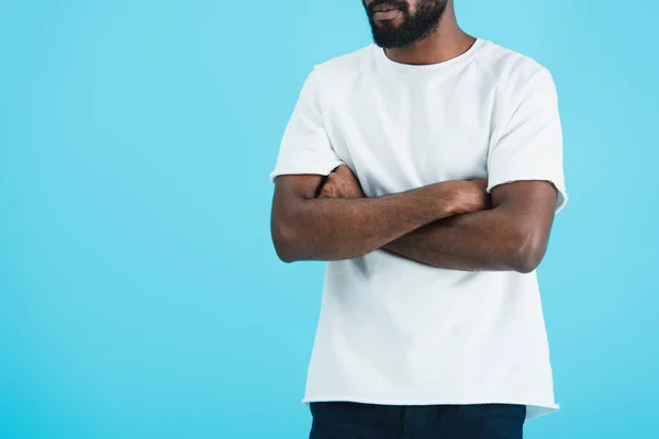 Bijgesneden Beeld Van Afro Amerikaanse Man Wit Shirt Met Gekruiste — Stockfoto