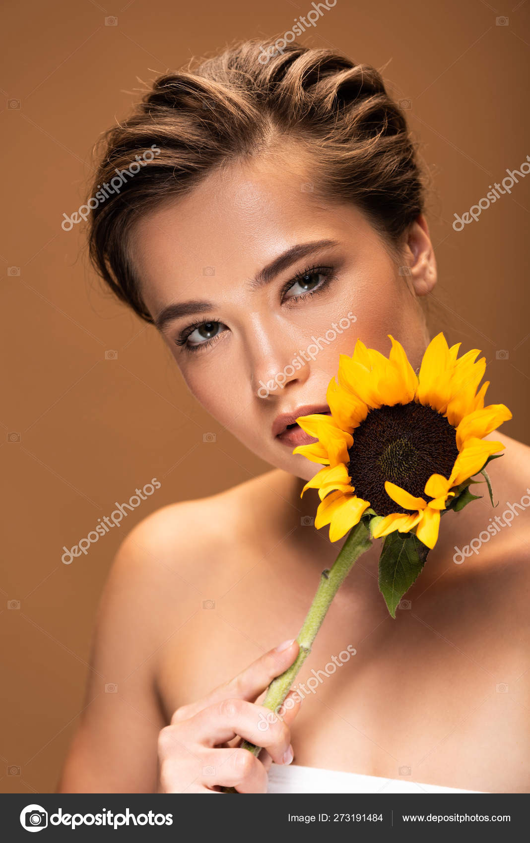 Sunflower - nude photos