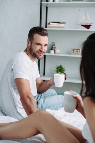 Handsome Smiling Man Brunette Woman Looking Each Other Holding Cups — Stock Photo, Image