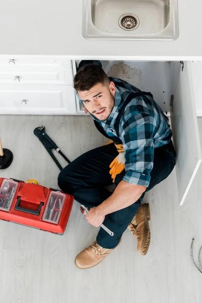 Top View Bearded Handyman Sitting Floor Toolbox Tools — Stock Photo, Image
