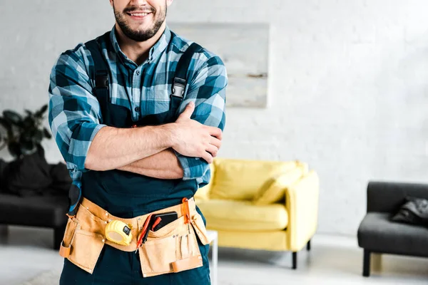Cropped View Happy Worker Standing Crossed Arms — Stock Photo, Image