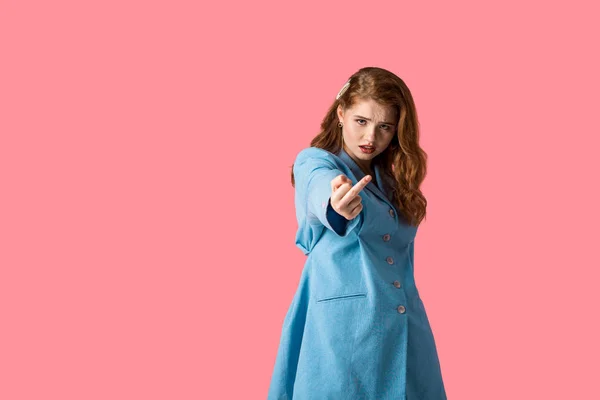 Displeased Redhead Girl Looking Camera Showing Middle Finger Isolated Pink — Stock Photo, Image