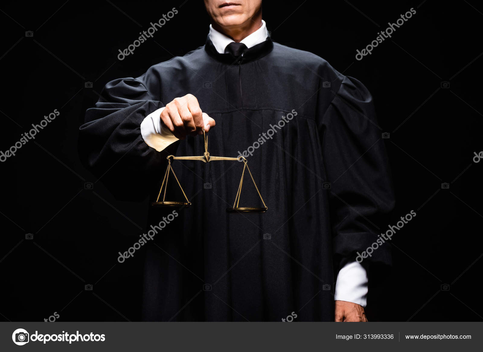 Cropped View Judge Judicial Robe Holding Scales Justice Isolated Black  Stock Photo by ©VitalikRadko 313993336