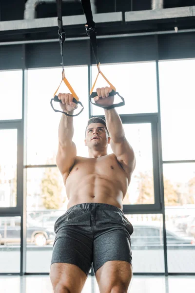 Handsome Sportsman Working Out Suspension Trainer Sports Center — Stock Photo, Image