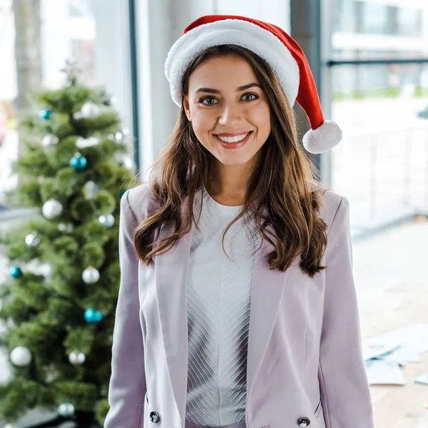 Happy Businesswoman Santa Hat Christmas Tree Office — Stock Photo, Image
