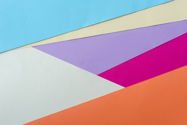 абстрактный геометрический фон с цветной бумагой

