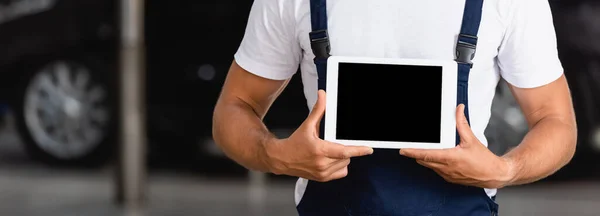 Horizontal Crop Mechanic Overalls Holding Digital Tablet Blank Screen Car — Stock Photo, Image