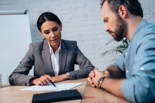 Selective Focus Brunette Lawyer Holding Pen Insurance Documents Bearded Client — Stock Photo, Image