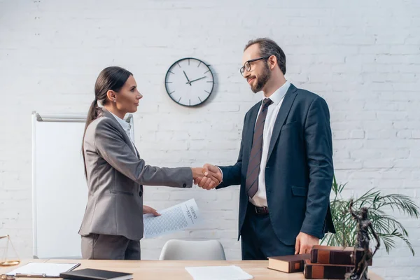 Lawyers Formal Wear Shaking Hands Office — Stock Photo, Image