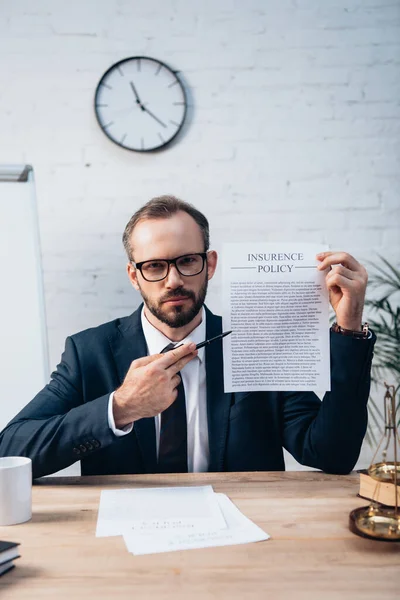 Selective Focus Bearded Lawyer Holding Pen Contract Insurance Policy Lettering — Stock Photo, Image