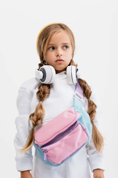 Blondynka Dziewczyna Odzieży Sportowej Słuchawki Izolowane Biały — Zdjęcie stockowe