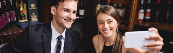 Panoramic Crop Elegant Couple Taking Selfie Smartphone Restaurant — Stock Photo, Image