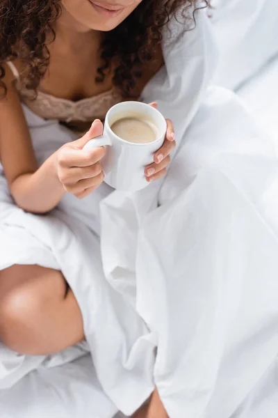 Cropped View Woman Holding Cup Coffee Bed — Stock Photo, Image