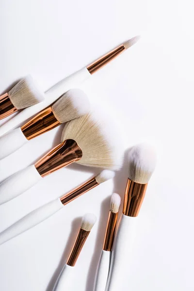 Top View Cosmetic Brushes Set White Background — Stock Photo, Image