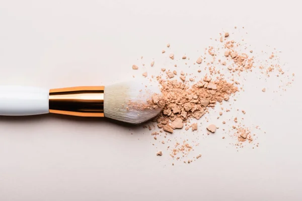 Top View Cosmetic Brush Face Powder Beige Background — Stock Photo, Image