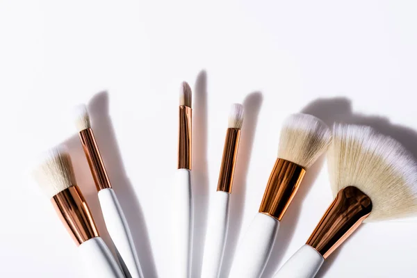 Top view of cosmetic brushes set on white background — Stock Image Top View Cosmetic Brushes Set White Background Stock Photo