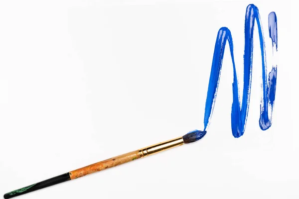 Beyaz Arkaplanda Mavi Boya Fırçası Fırça Görüntüsü — Stok fotoğraf