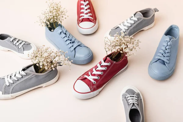 Casual Sneakers Wildflowers White Background — Stock Photo, Image