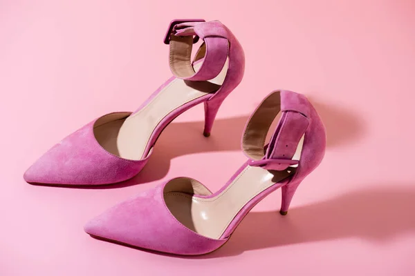 Pair Elegant Suede Heeled Shoes Pink Background — Stock Photo, Image
