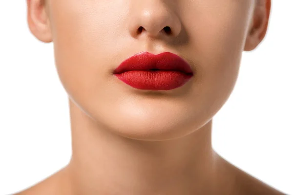 Vista cortada de menina com lábios vermelhos isolados em branco — Fotografia de Stock