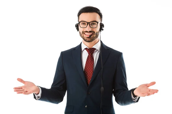Schöner Callcenter-Betreiber in Headset lächelnd und zeigt Idee Geste isoliert auf weiß — Stockfoto