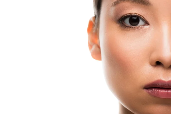 Abgeschnittene Ansicht der schönen jungen asiatischen Frau mit perfekter Haut, isoliert auf weiß — Stockfoto