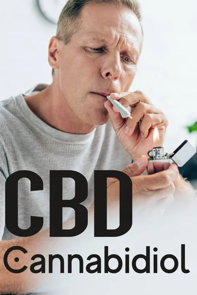 Reifer Mann zündet sich zu Hause in der Nähe von cbd-Illustration mit medizinischem Cannabis an — Stockfoto