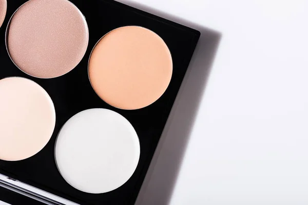 Close up view of contour palette on white background — Stock Photo