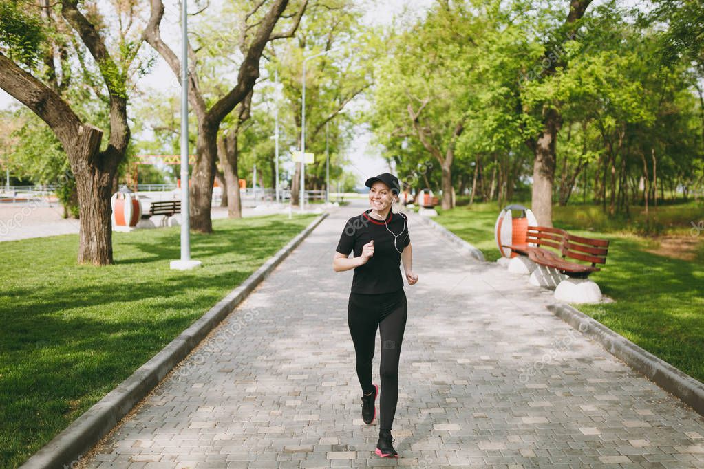 Beauty outdoor black uniform