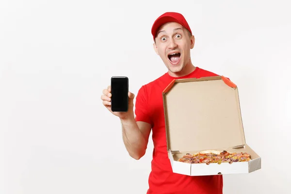 Entrega Homem Sorridente Uniforme Vermelho Isolado Fundo Branco Mensageiro Pizzaman — Fotografia de Stock