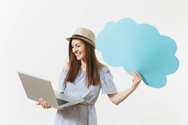 Jonge Vrouw Met Lege Lege Zeggen Wolk Tekstballon Werkt Moderne — Stockfoto