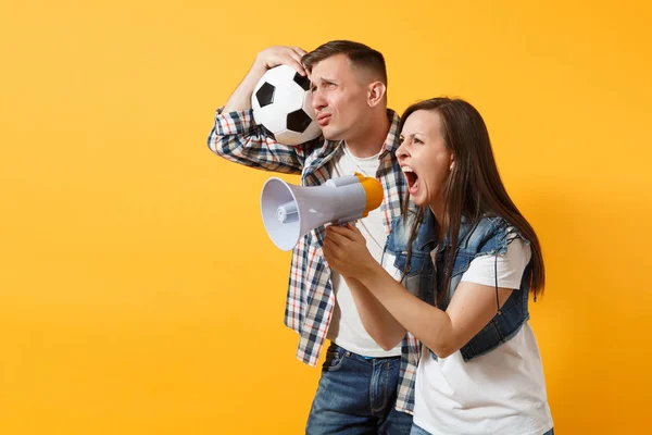 Couple Fou Expessionnel Colère Les Fans Football Femme Homme Crier — Photo