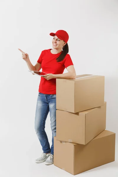 Retrato Comprimento Total Mulher Parto Boné Vermelho Shirt Isolada Fundo — Fotografia de Stock