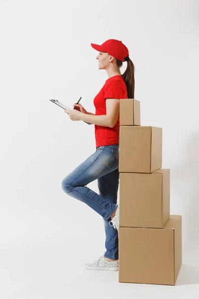 Longitud Total Mujer Parto Gorra Roja Camiseta Aislada Sobre Fondo — Foto de Stock