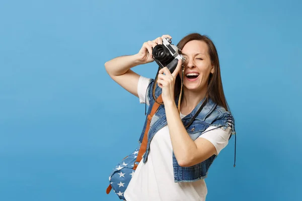 Retrato Jovem Estudante Mulher Alegre Com Boca Aberta Com Mochila — Fotografia de Stock