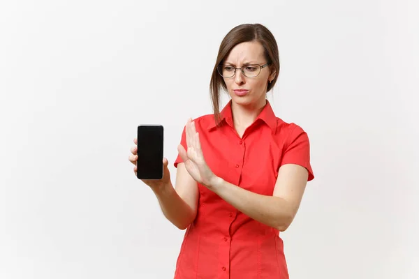 Surowym Nauczycielem Poważne Kobieta Czerwonej Koszuli Przytrzymaj Telefon Komórkowy Puste — Zdjęcie stockowe