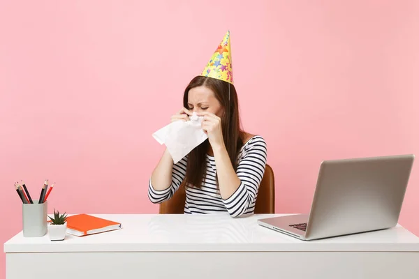 Unnerved Woman Party Hat Crying Wiping Tears Tissue Because Celebrating — Stock Photo, Image