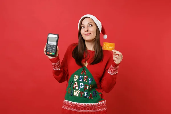 Santa Chica Pensativa Celebración Inalámbrica Moderna Terminal Pago Bancario Para — Foto de Stock