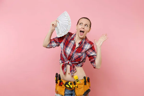 Joven Manitas Con Camisa Cuadros Pantalones Cortos Mezclilla Kit Herramientas — Foto de Stock