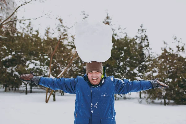 Cheerful Young Man Blue Winter Warm Clothes Playing Holding Head — Stock Photo, Image