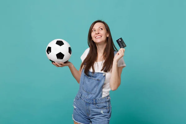 Soc と thinkful 若い女性のサッカー ファン サポート好きなチーム — ストック写真