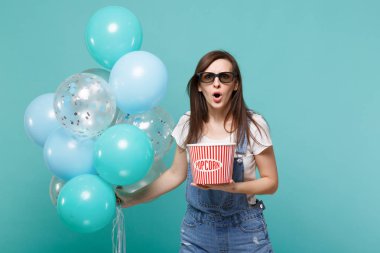 Çapraşık kız kova tutun film film izlerken 3d gözlük 