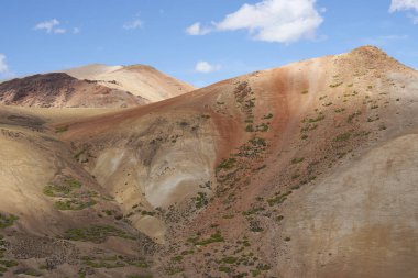 Renkli çöl peyzaj Lauca Milli Parkı'nda Dağları kuzey Şili'nda