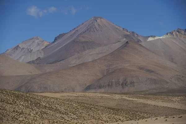 Colorido Paisaje Desértico Parque Nacional Lauca Altiplano Del Norte Chile —  Fotos de Stock