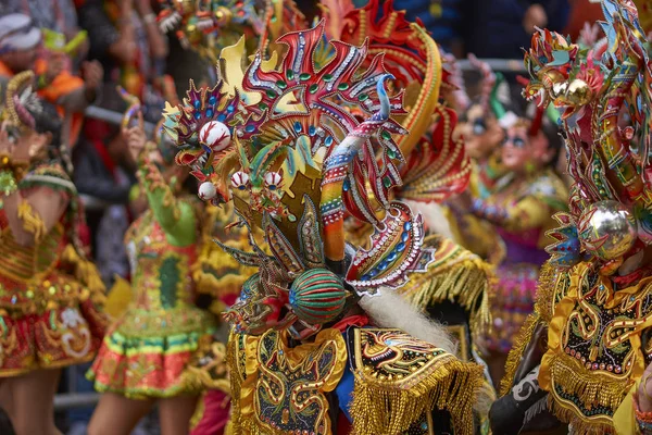 Oruro Bolivia Luty 2017 Tancerze Diablada Ozdobnych Kostiumach Paradują Górniczym — Zdjęcie stockowe