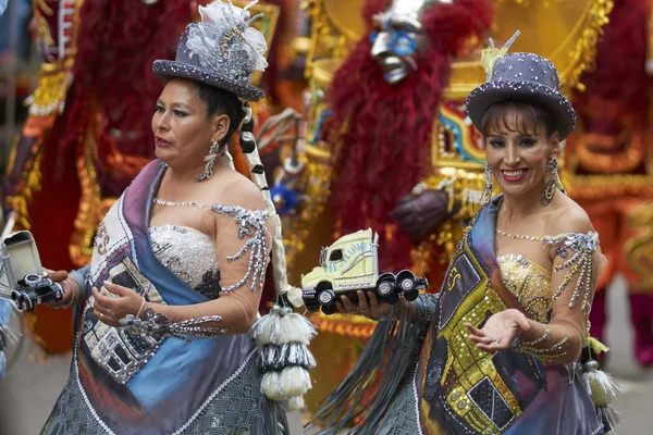 Oruro Bolivien Februar 2017 Morenada Tänzer Kunstvollen Kostümen Marschieren Während — Stockfoto