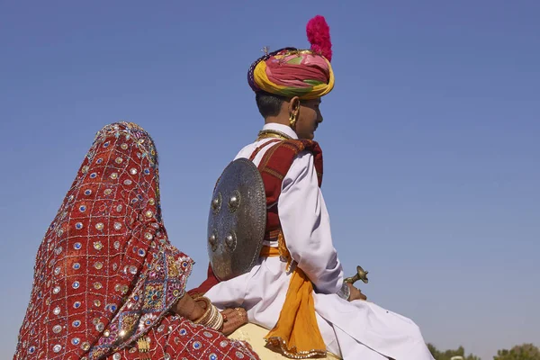 Jaisalmer Rajastán India Febrero 2008 Hombre Vestido Con Adornos Tradicionales —  Fotos de Stock