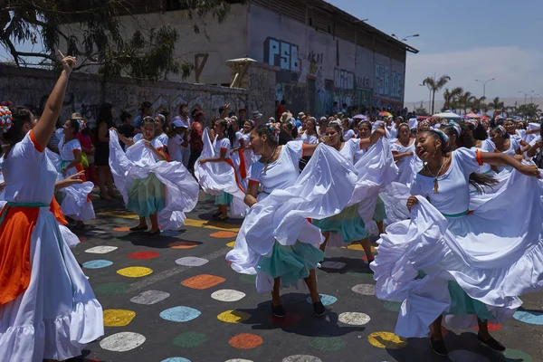 Arica Chile Lutego 2017 Grupa Tancerzy Afryki Zejście Afrodescendiente Wykonuje — Zdjęcie stockowe